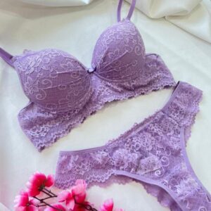 Conjunto de Lingerie Mariah com Bojo Liso Lilás